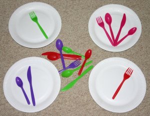 plastic cutlery sorting