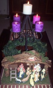 advent candles and nativity