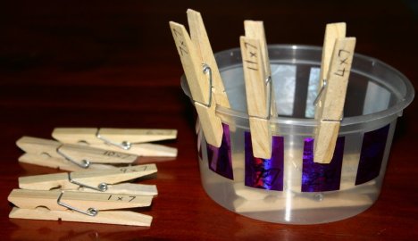 wood peg on cont 7 table