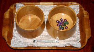 2 wooden bowl bead scoop