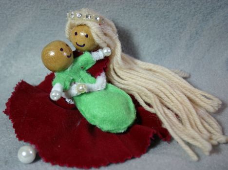 mum and green baby IMG_8229