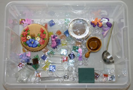 sensory box horses jewels IMG_8183