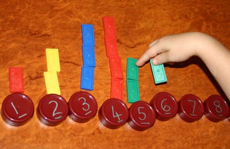 numbered lids counting 1 to 10 IMG_9917